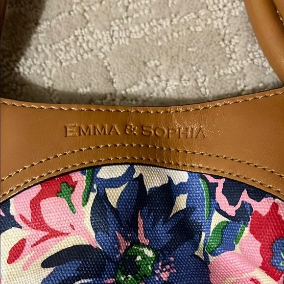 Emma & Sophia floral Canvas Handbag with Shoulder Strap - Picture 5 of 5
